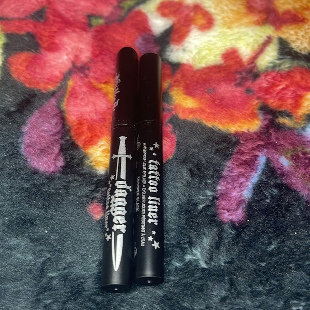 KVD Tattoo Liner Duo Waterproof Eyeliner Set - Picture 4 of 4